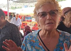 Ardanuç'ta Emekliler Geçim Derdinde: 'Bir Döner Parası Kazanamıyoruz'