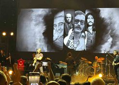 Kıraç'tan Bekilli Üzüm Festivali'nde Usta Sanatçılara Vefa Gecesi