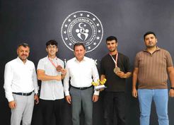 Kayserili Sporcu Halil İbrahim Noğay U23 Bilek Güreşi Türkiye Şampiyonu