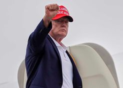 Trump, Kanada'ya yüzde 50 gümrük vergisini 3 gün durdurdu