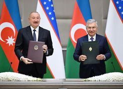 Özbekistan ve Azerbaycan'dan Ebedi Dostluk Anlaşması