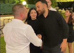 Gelinsiz Düğün Eğlencesi: Nikaha 1 Gün Kala Ayrıldı, Salonu İptal Edemedi, Akrabalarıyla Eğlendi