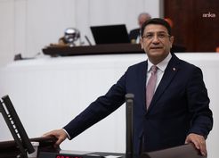 DEVA Milletvekili Şahin'den soğan kararına sert tepki: 'Çiftçi 45 günde ürün yetiştiremiyor, iktidar 45 günde karar değiştiriyor'