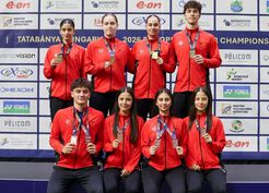 Milli badmintoncular Avrupa'da 2 altın, 2 bronz kazandı