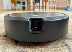 Eşini robot süpürgeyle yakaladı, tazminat kazandı; hapse giren kendisi oldu!