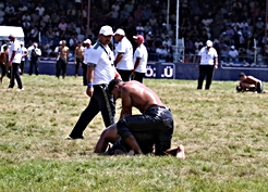 674. Elmalı Yağlı Güreşleri'nde Final Heyecanı