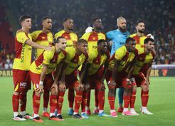 Göztepe, Gaziantep'i Ağırlıyor: İlk Galibiyet Hedefi