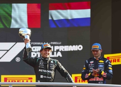 Antonelli İtalya GP'de Zafer Kazandı