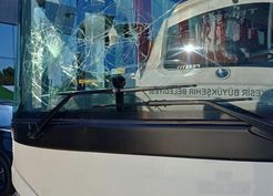 Bucaspor maçında olaylı gün: Otobüs saldırısı ve istasyon kavgası