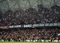 Karşıyaka'nın gözü derbide