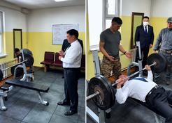 Moğolistan Cumhurbaşkanı'ndan spor salonunda şov: 90 kiloyla 20 tekrar yaptı