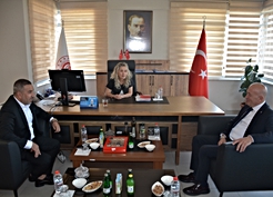DAİB Başkanı Madırlı, İpekyolu Gümrük ve Dış Ticaret Bölge Müdürlüğü'nü ziyaret etti