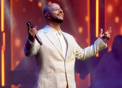 Ünlü müzisyen Maher Zain İstanbul'da konser verdi