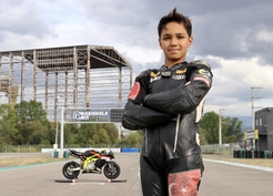 Motosikletin genç yeteneği Poyraz hedefine 