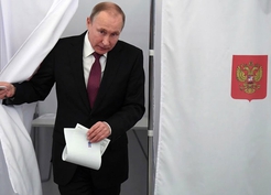 Rusya’daki parlamento seçimlerinin resmi olmayan ilk sonuçlarına göre Putin’in partisi birinci sırada