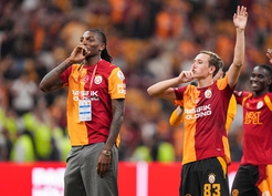 İmzası bile kurumamıştı! Galatasaray'ın yeni yıldızı, ülkesini ve arkadaşlarını özlediğini açıkladı