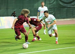 TFF 2. Lig Beyaz Grup'ta Isparta 32 Spor, konuk ettiği Hatayspor'u 1-0 mağlup etti