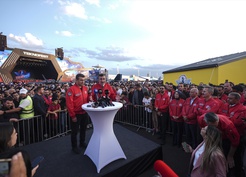 Cevdet Yılmaz, Güneydoğu'da TEKNOFEST kapsamında 1,5 milyon kişinin geldiğini söyledi