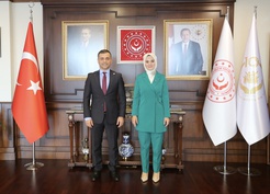 Bakan Göktaş, Masa Tenisi Federasyonu'yla engelli ve yaşlılara protokol imzaladı