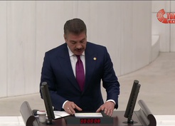 AK Partili Cüneyt Yüksel, TBMM'de fon krizinde 85 tutuklu olduğunu söyledi