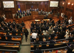Kosova Meclisi, ASHAK Başkanı Justina Shiroka Pula'yı 81 oyla cumhurbaşkanı seçti