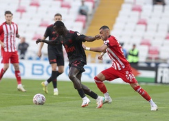 Trendyol 1. Lig'in 9. haftasında Ekenler Beton Sivasspor, Pendikspor'u 4-1 yendi