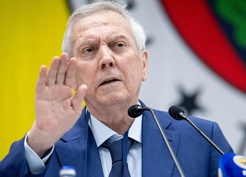 6 farklı yenilgiden Aziz Yıldırım da nasibini aldı