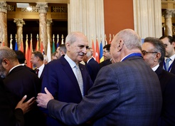 TBMM Başkanı Kurtulmuş, Roma'da Ürdün Senatosu Başkanı Al Fayez ile görüştü