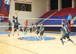 Niğde'de 4. Kamu Spor Oyunları, kamu çalışanlarının katılımıyla sürüyor