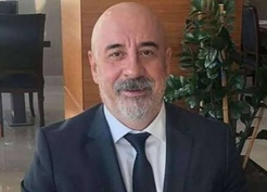 Musa Ertugan, Elmalı'da elmanın 4 liraya alıcı bulmasına iktidara çağrıda bulundu