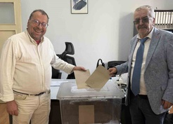 Edremit Ticaret Borsası'nda Özkan Kostak tek listeyle başkanlığa aday oldu