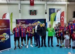 Eskişehir'de Kamu Spor Oyunları futsal erkekler finalinde TÜRASAŞ birinci oldu