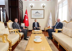 Dernek Başkanı Beşer, Afyonkarahisar Valisi Aktaş ile Forever çalışmalarını paylaştı