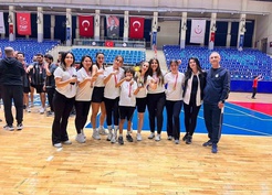 Köşk İlçe Müdürlüğü Kadın Futsal Takımı Muğla'da düzenlenecek bölge finaline yükseldi