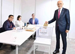 İTO Başkanı Avdagiç, 22'nci Dönem Meclis ve Komite seçimlerinde oy verdi