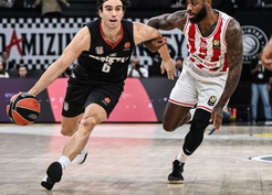 Beşiktaş, EuroLeague'in 8. haftasında Olympiakos'a 81-73 yenildi