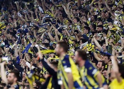 Fenerbahçe taraftarından yönetime çağrı! Dünyaca ünlü hocayı istiyorlar