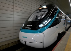 Milli hızlı tren Ankara-Kırıkkale'de yaklaşık 250 km hızla test edildi