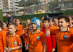 Rize İyidere'de Gençlik Şöleni'nde anaokulu ve ilkokul öğrencileri eğlendi