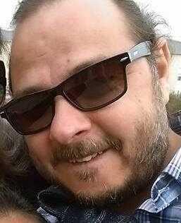 Oğlunun başı kesilerek öldürüldüğünü duruşmada öğrenen anne felç, kardeşi kalp krizi geçirdi