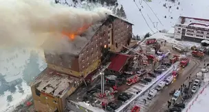 Kartalkaya davasında dikkat çeken sözler: Torpili son gün açıklayacağım

في قضية كارتالكايا، كلمات لافتة: سأعلن عن المحسوبية في اليوم الأخير.