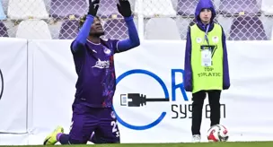 Кечиоренгюджю получил 3 очка, забив 3 гола.