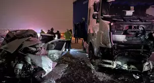 حادثة مروعة في أرضروم: 4 أشخاص لقوا حتفهم بشكل مروع