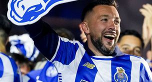 Farioli, who is often criticized in Turkey, made history in Portugal.