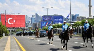 Erdoğan greeted Trump at the Presidential Complex with a magnificent ceremony; the cavalry units were impressive.