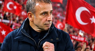 هل سيكون المدرب الجديد للمنتخب الوطني؟ جاء التصريح المنتظر من عبد الله أفجي