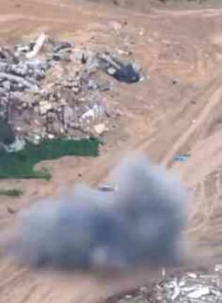 İsrail, insansız hava aracıyla yolda yürüyen 4 sivili bombaladı