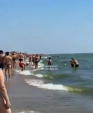 Tatil beldesinde felaket! Deniz mayını patladı, 3 yüzücü hayatını kaybetti