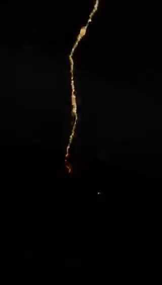 Rize'de yıldırımın düşme anı böyle görüntülendi