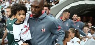 Atiba'nın oğlu Noah, Beşiktaş'ta top koşturacak